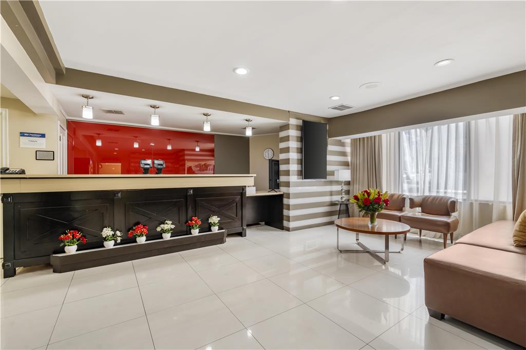 Best Western Plus LA Mid Town Hotel - photo 2
