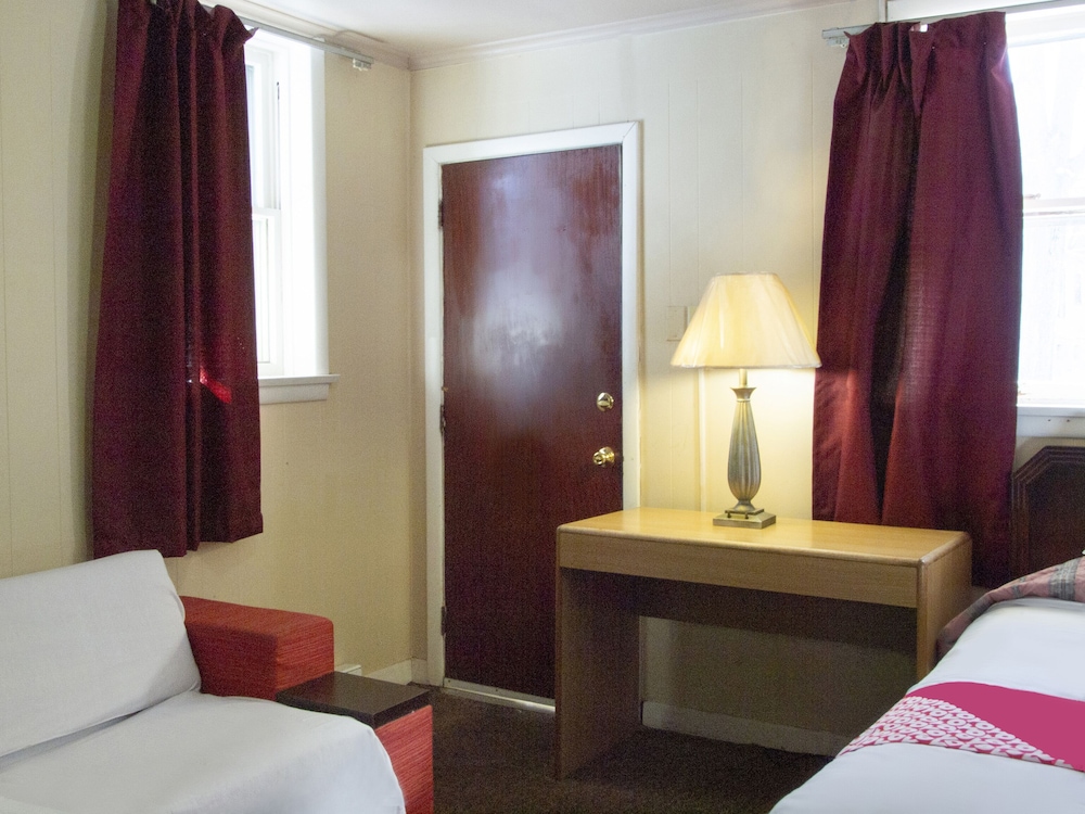 OYO Hotel Wilkes Barre East - photo 5