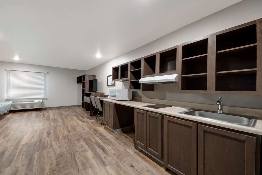 WoodSpring Suites San Antonio UTSA Medical Center - photo 11