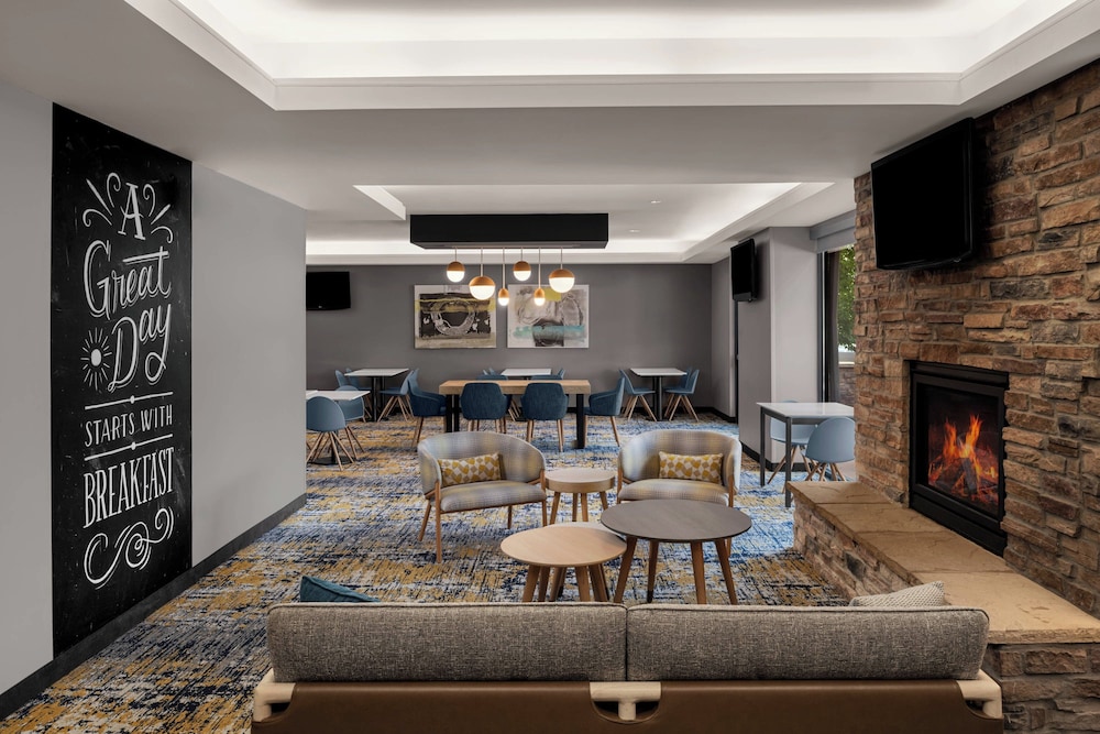 TownePlace Suites by Marriott Denver Airport at Gateway Park - photo 3