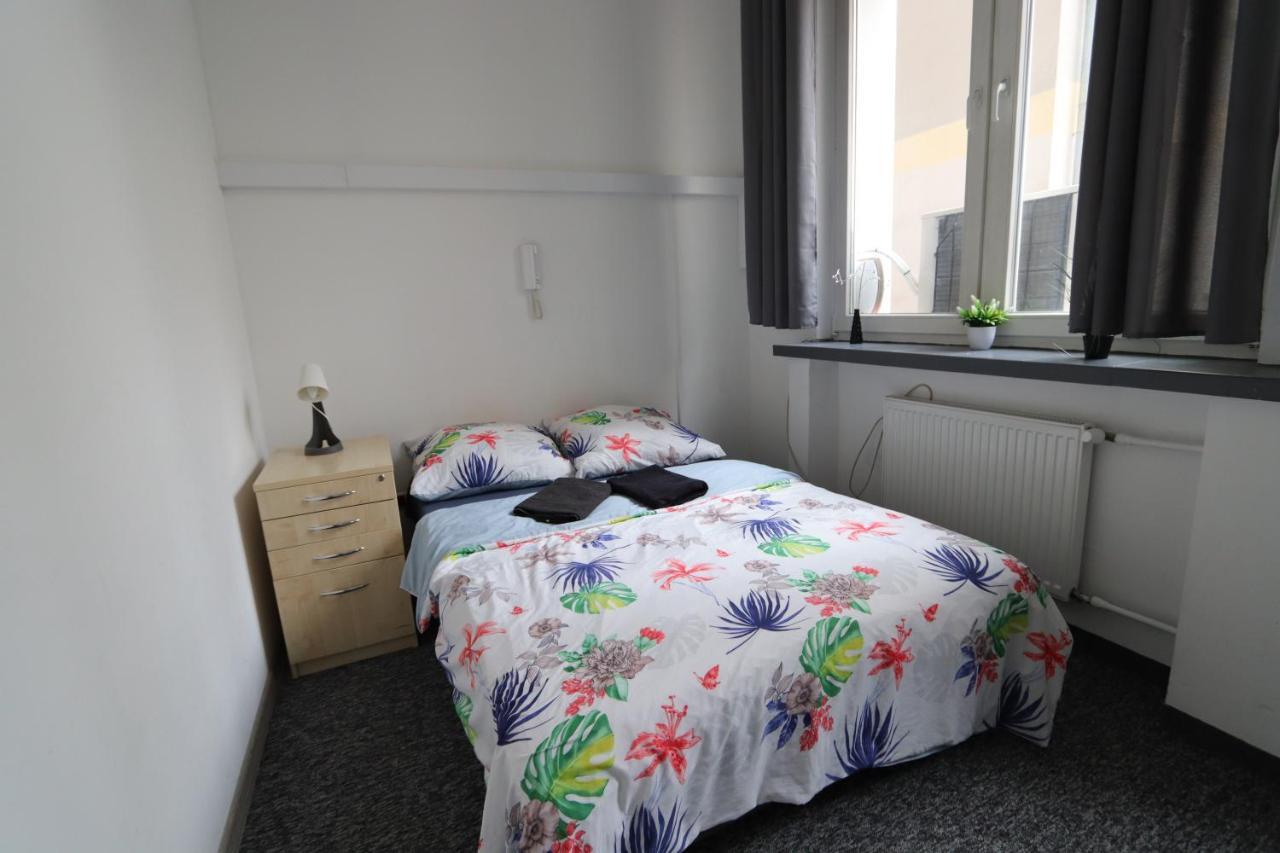 Fantastic Waw J7 Room E - carbon neutral hotel in Warsaw