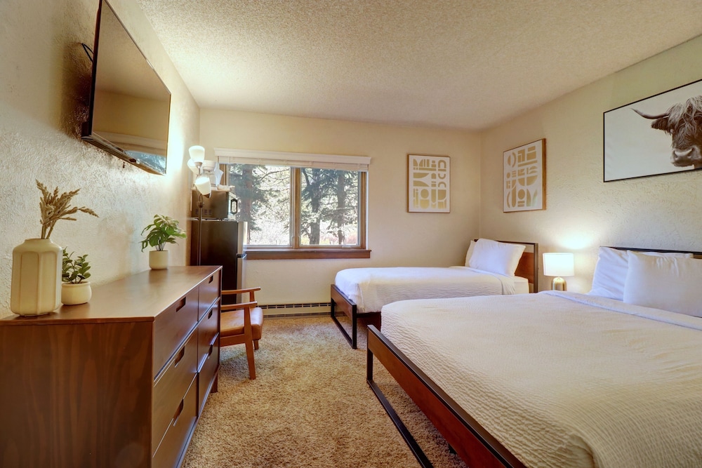 Anaconda 4 Bed 4 Bath by RedAwning - photo 8