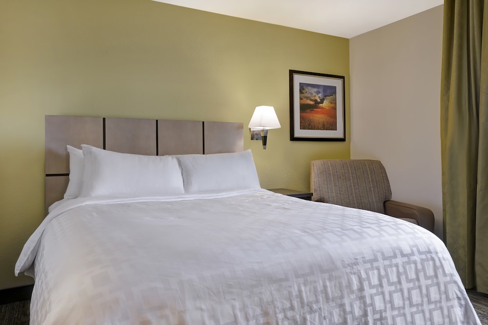 Candlewood Suites Indianapolis South by IHG - photo 8