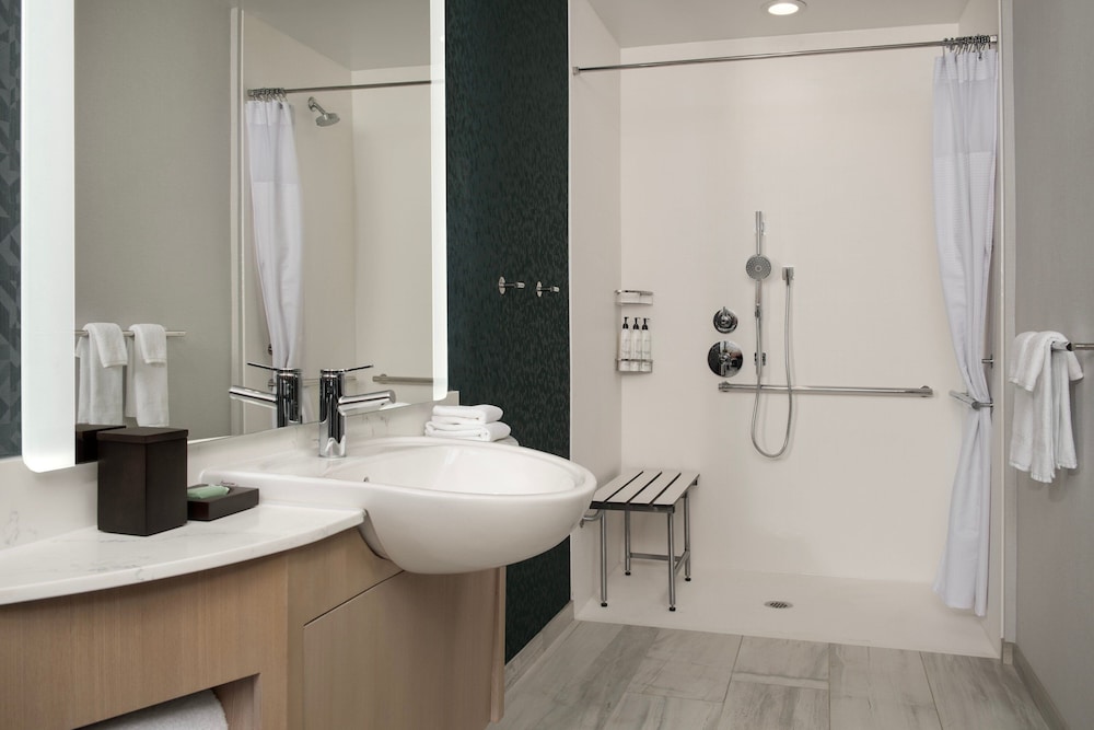 SpringHill Suites by Marriott Sandpoint - photo 30