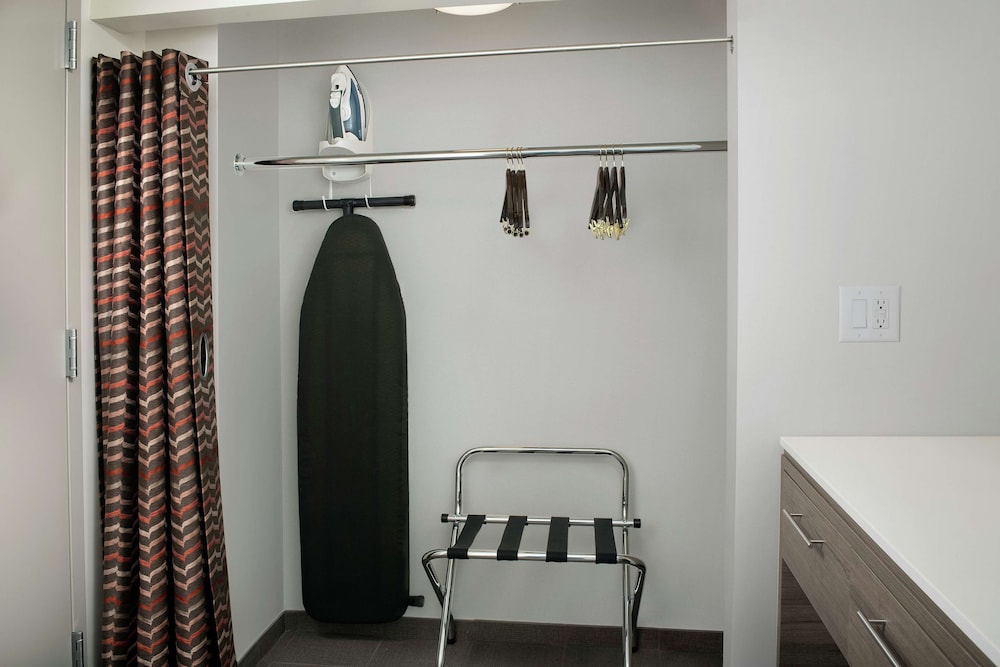 Home2 Suites by Hilton Atlanta Midtown - photo 7