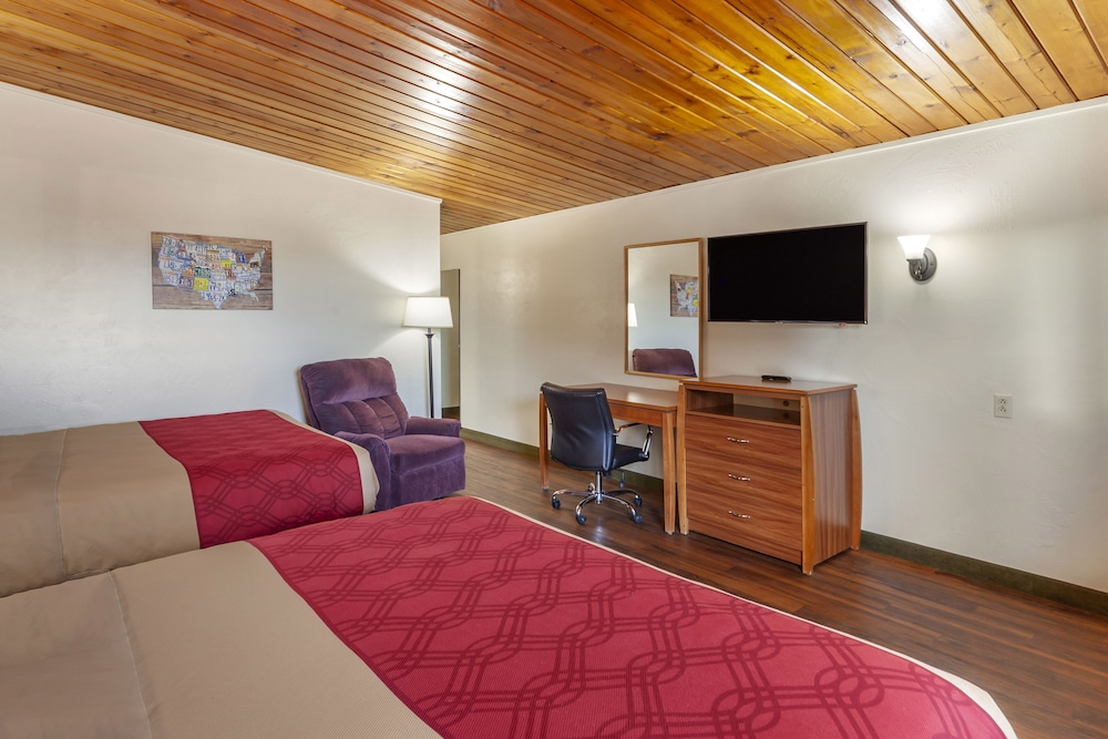 Harmony Inn & Suites - photo 7