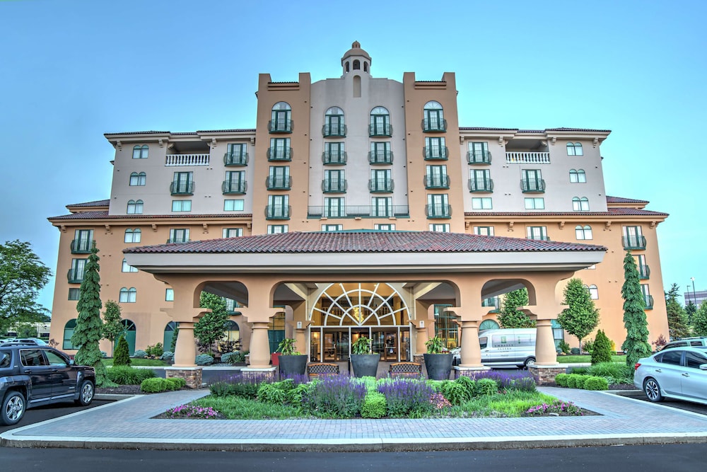 Embassy Suites by Hilton Indianapolis North - photo 44