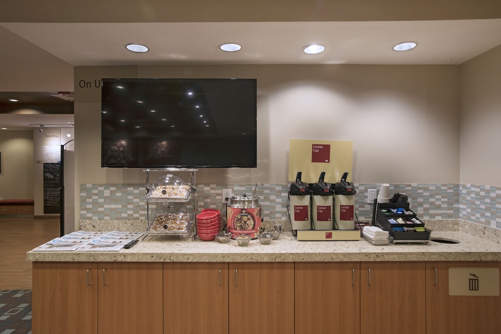 TownePlace Suites by Marriott Des Moines West Jordan Creek - photo 22