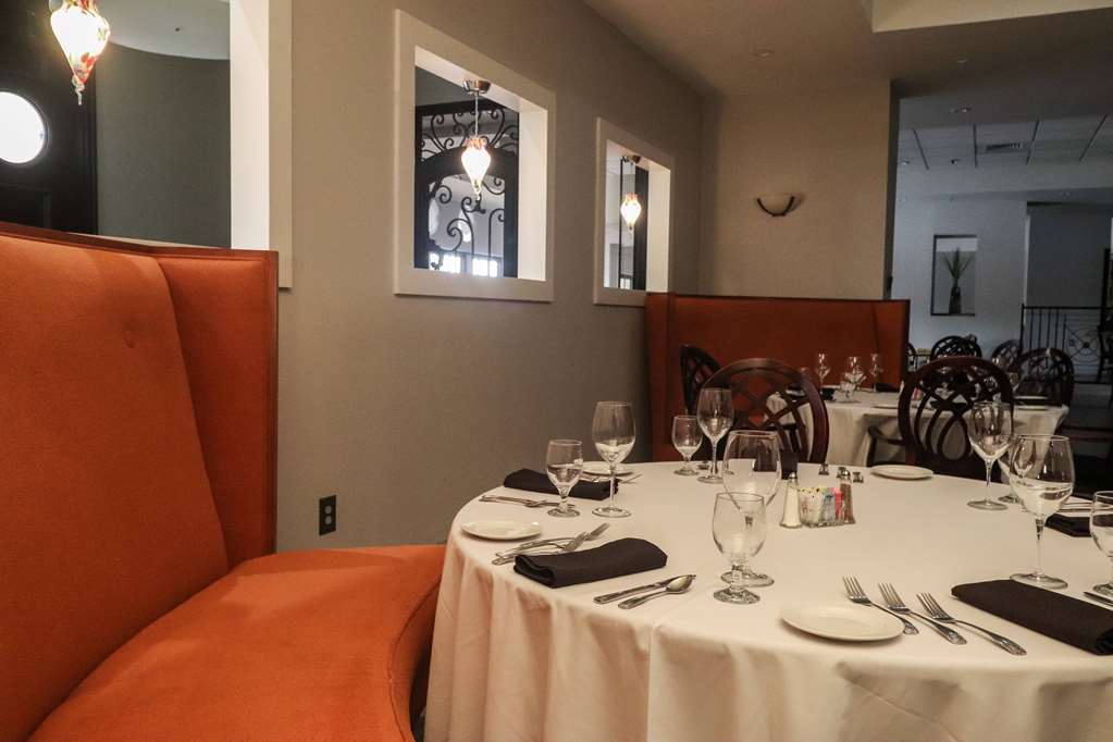 Wyndham Houston near NRG Park Medical Center - photo 4