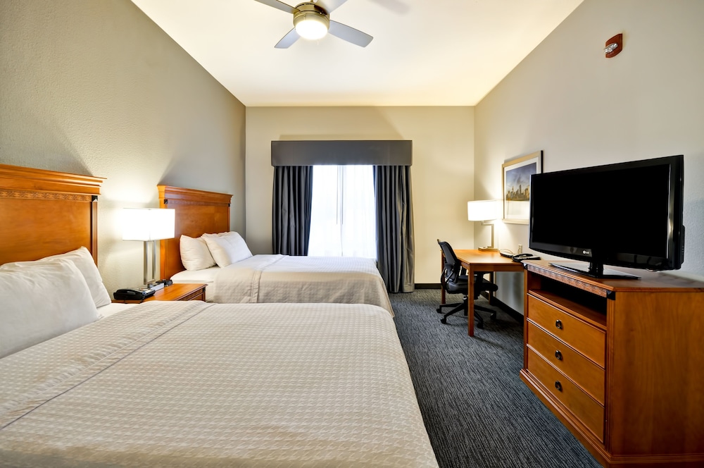 Homewood Suites by Hilton Cincinnati Milford - photo 9
