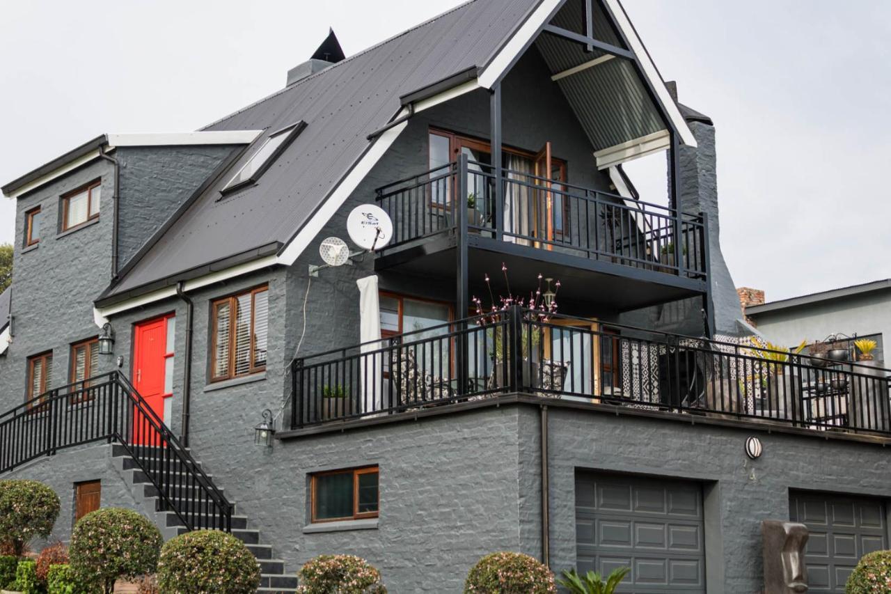 The Red Door — hotel in Clarens