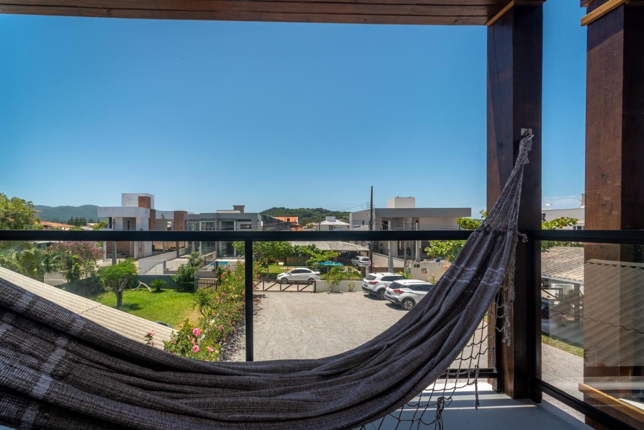 Pousada Soul Papagaio Lofts Completos a 30 Metros Do Mar in Palhoca, Brasil