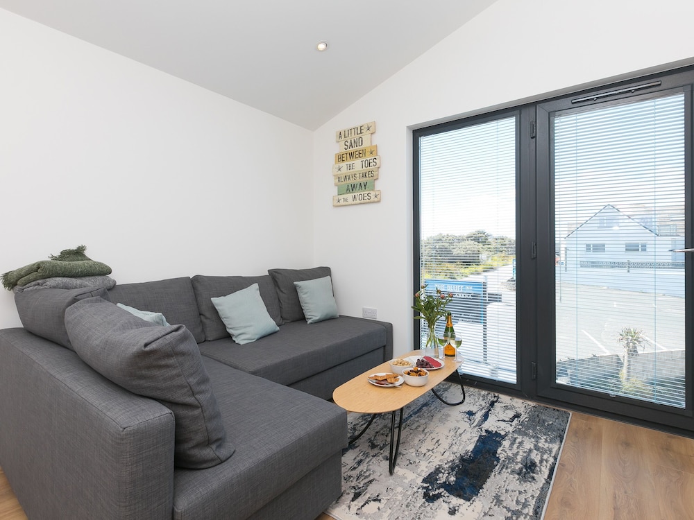 The Sandbox — 4-Star Luxury Hotel in Hayle, United Kingdom