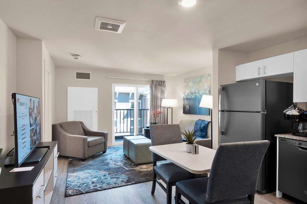 WaterWalk Extended Stay by Wyndham Charlotte Arrowood - photo 59