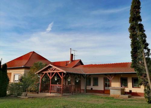 Flower Tisza Vendeghaz in Tiszafured, Hungary