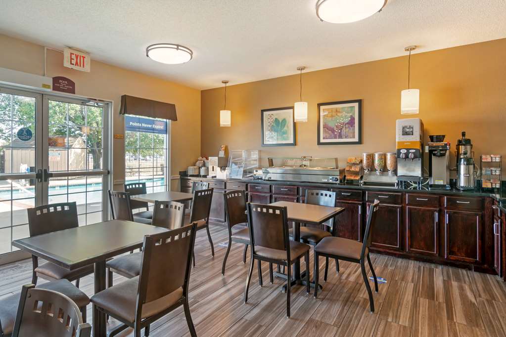 Best Western Governors Inn & Suites - photo 7