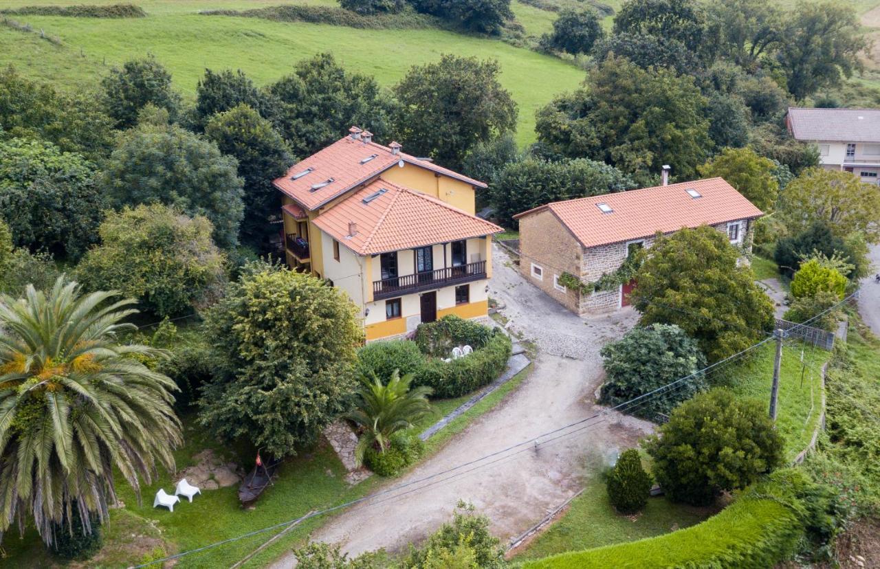 Viviendas Rurales Las Calderas in Santillana, Spain