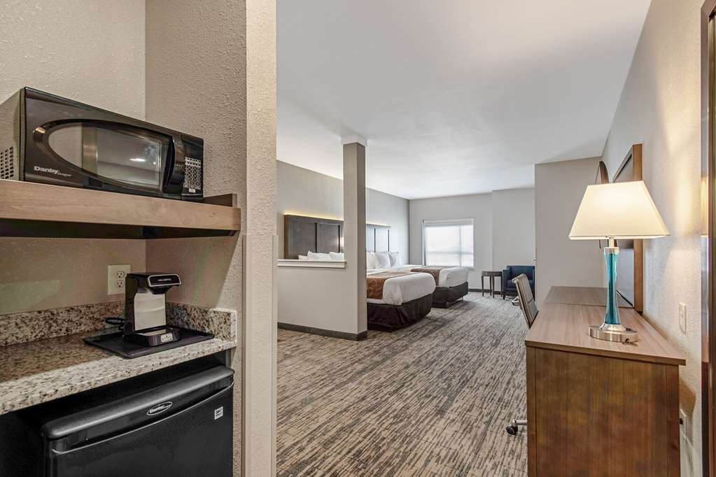Comfort Suites Grove City Columbus South - photo 27