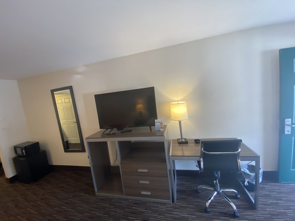 Garden State Inn - photo 10