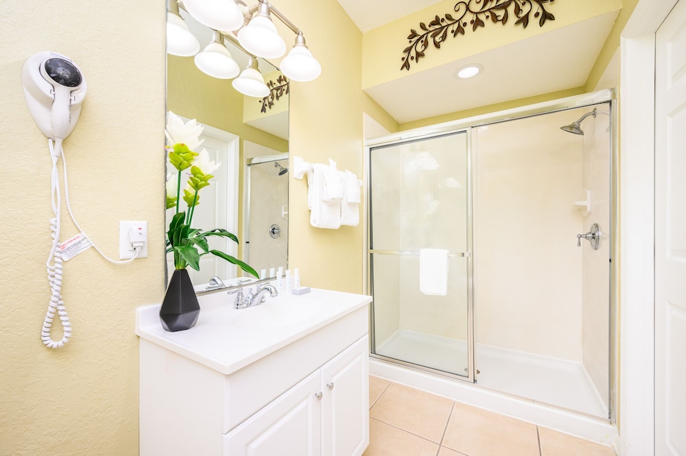 Vista Cay Resort Direct Townhomes by Millennium Management - photo 241