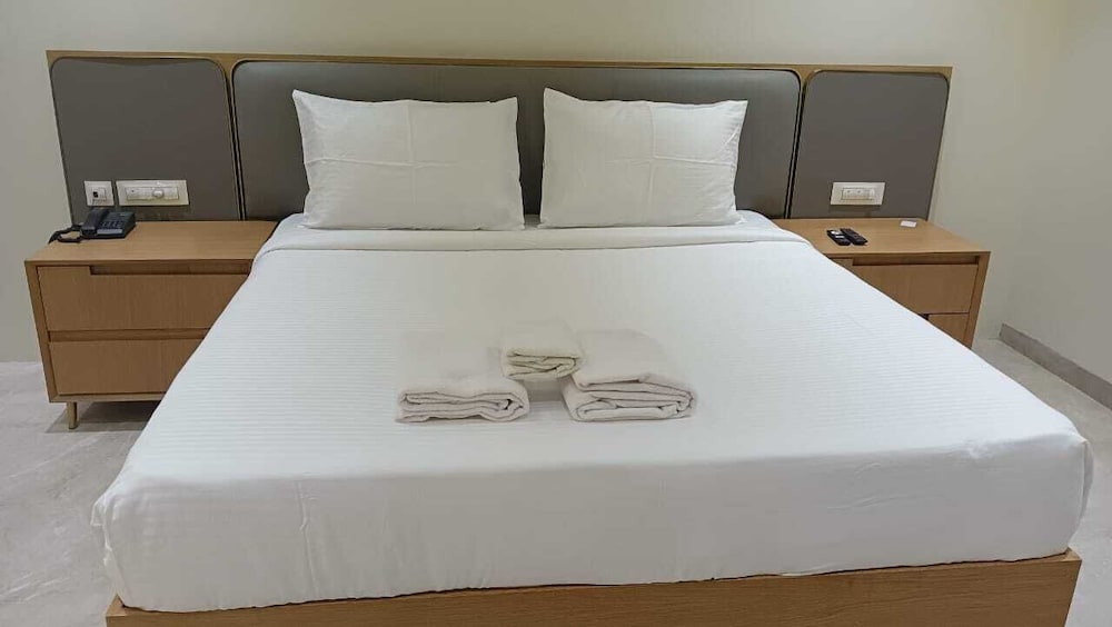 Hotel Sannidhi Emerald — Bhongir — photo 3