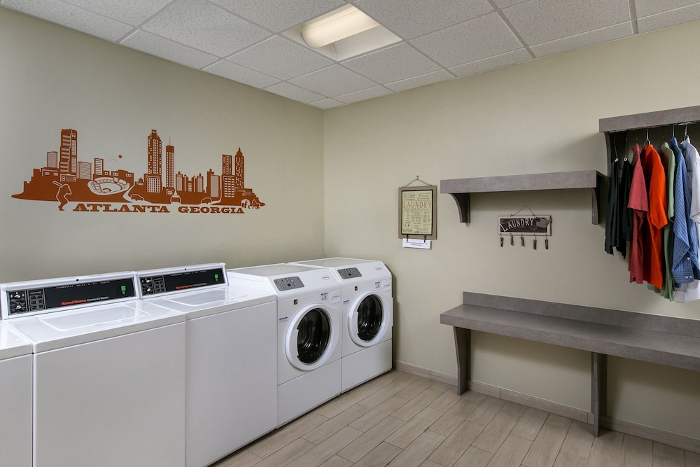 Staybridge Suites Atlanta Midtown - photo 16