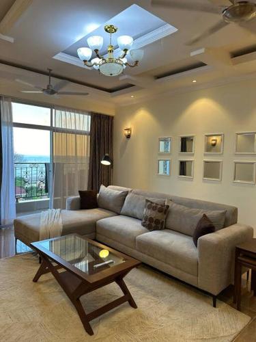 3BR Sea View Condo — 4-Star Luxury Hotel in Dar Es Salaam, Tanzania