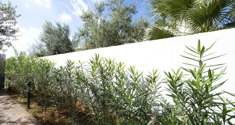 Villa Charme — 4-Star Luxury Hotel in San Vito Lo Capo, Italy