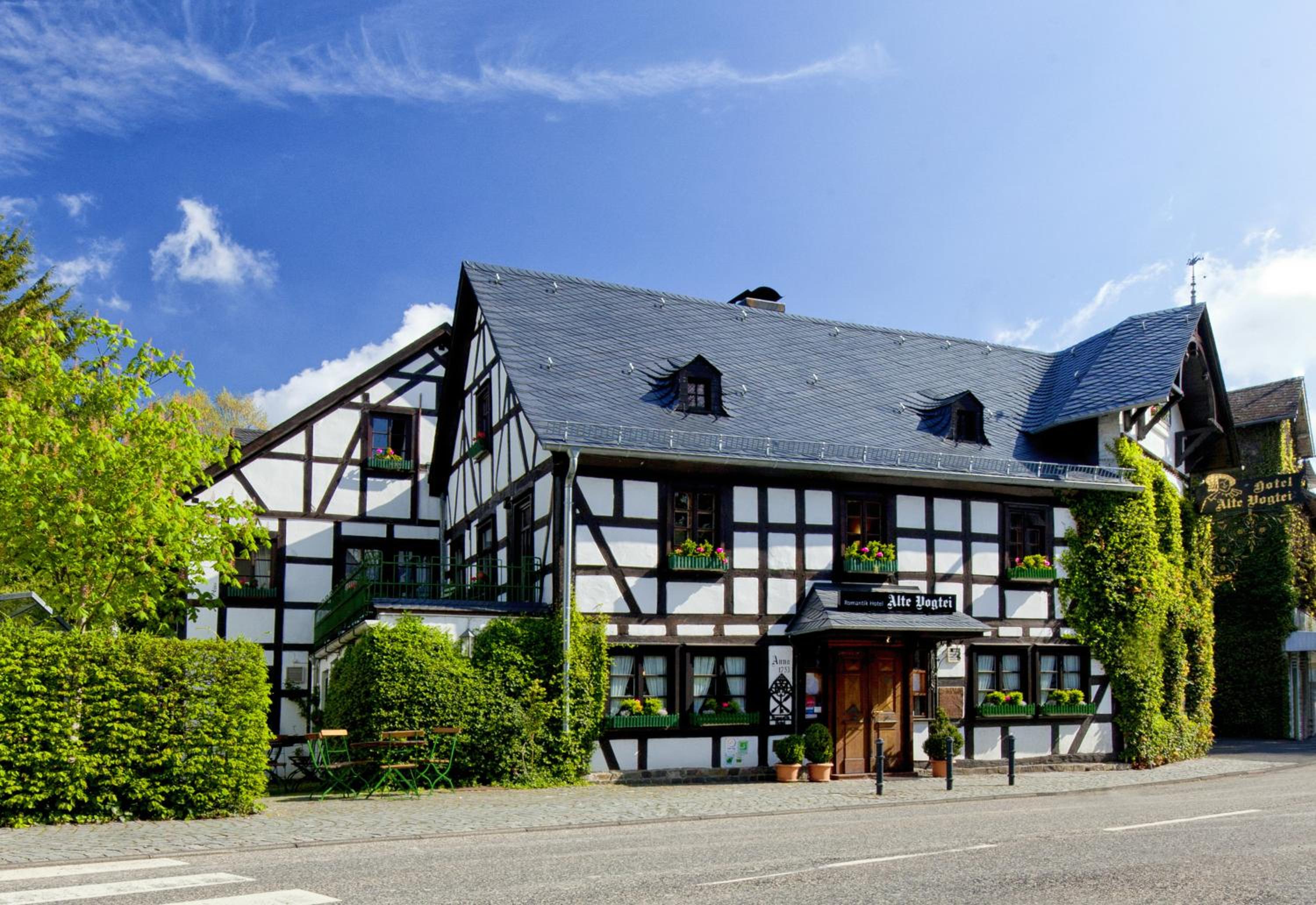 Romantik Hotel Alte Vogtei - carbon neutral hotel in Hamm