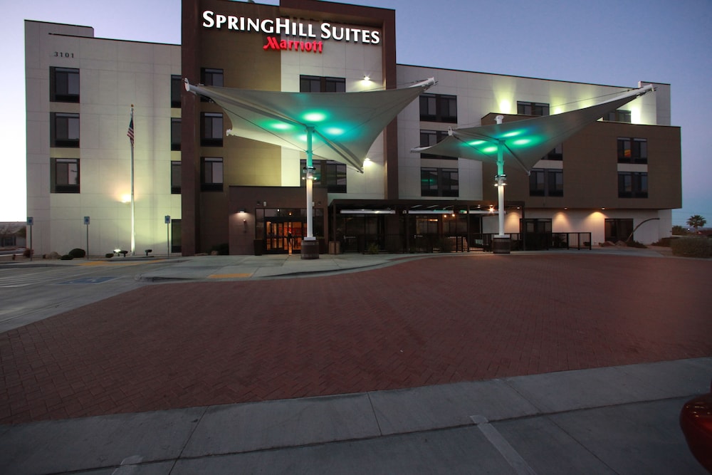 SpringHill Suites by Marriott Kingman Route 66 - photo 54