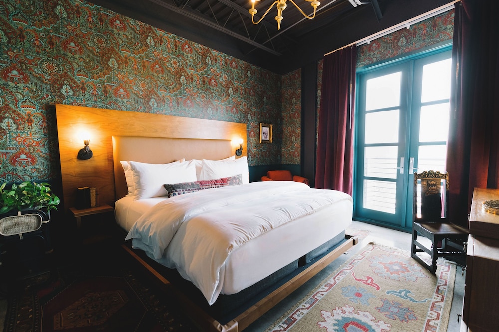 The Frances Modern Inn - photo 48
