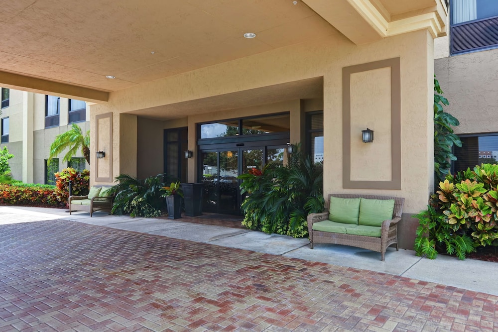 Hampton Inn West Palm Beach Florida Turnpike - featured photo