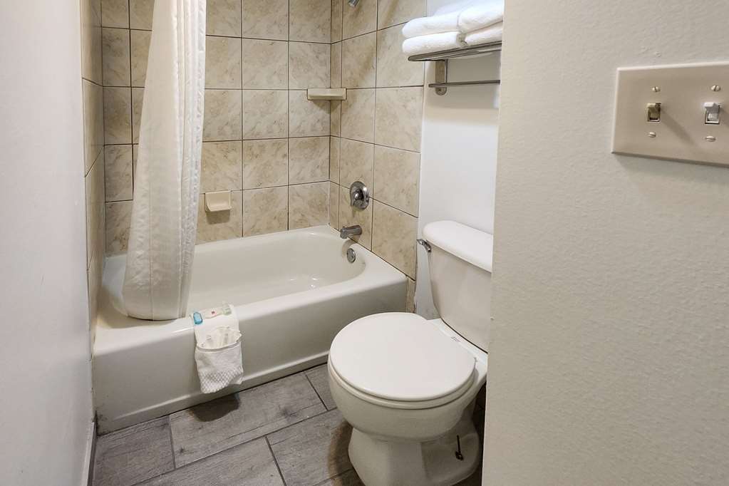 Clarion Inn Idaho Falls Riverfront - photo 38