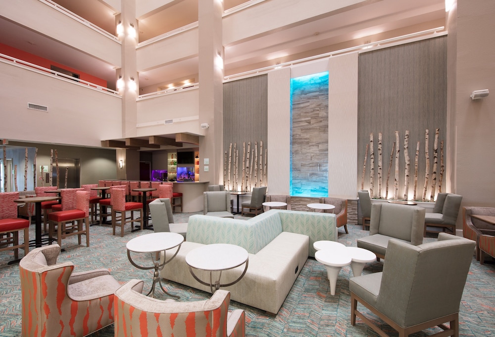 Holiday Inn & Suites Lake City by IHG - photo 22