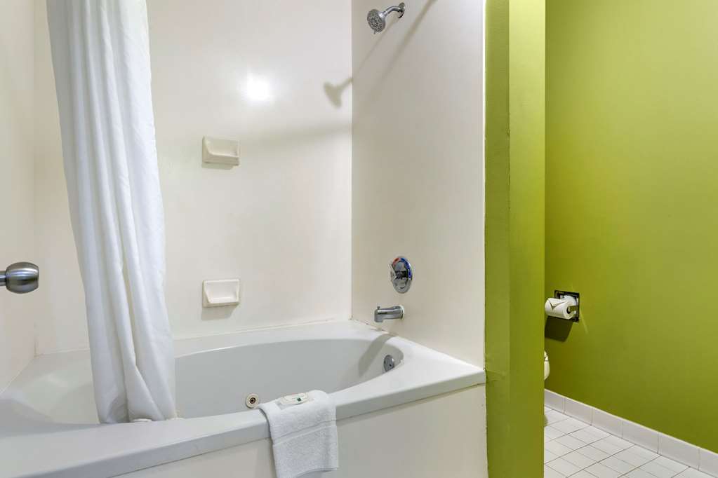 Quality Inn Brunswick - photo 33