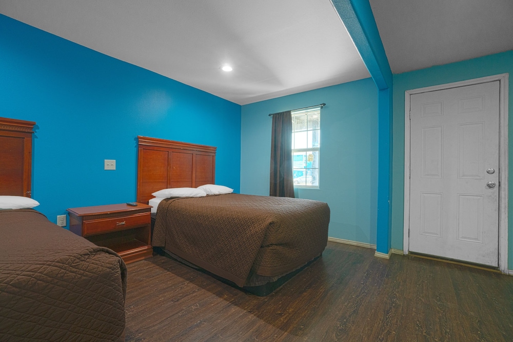 Plaza Motel Corpus Christi By Oyo - photo 12