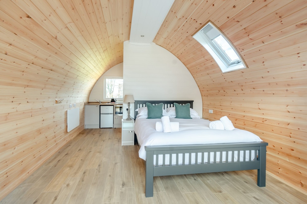 Carlton Manor Pod 10 in Kingston Upon Hull, United Kingdom