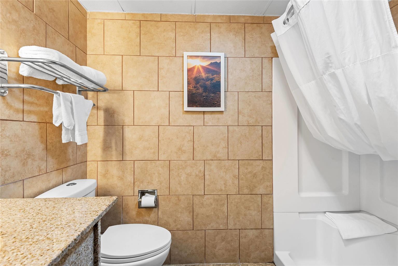 Days Inn by Wyndham Ames - photo 11