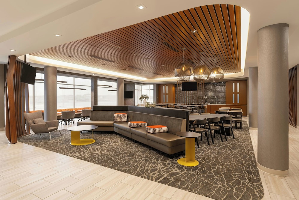 Springhill Suites By Marriott Fargo — Fargo
