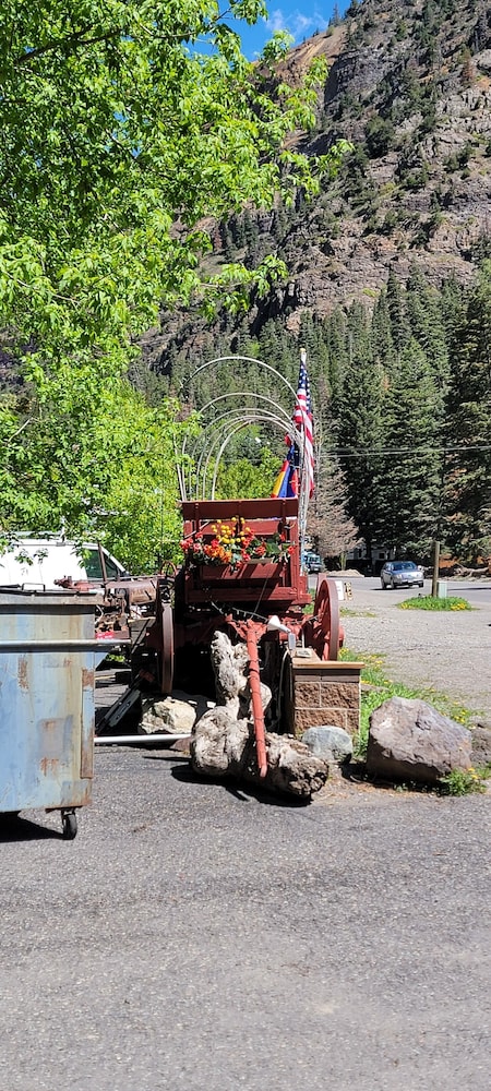 Hot Springs Inn - photo 109