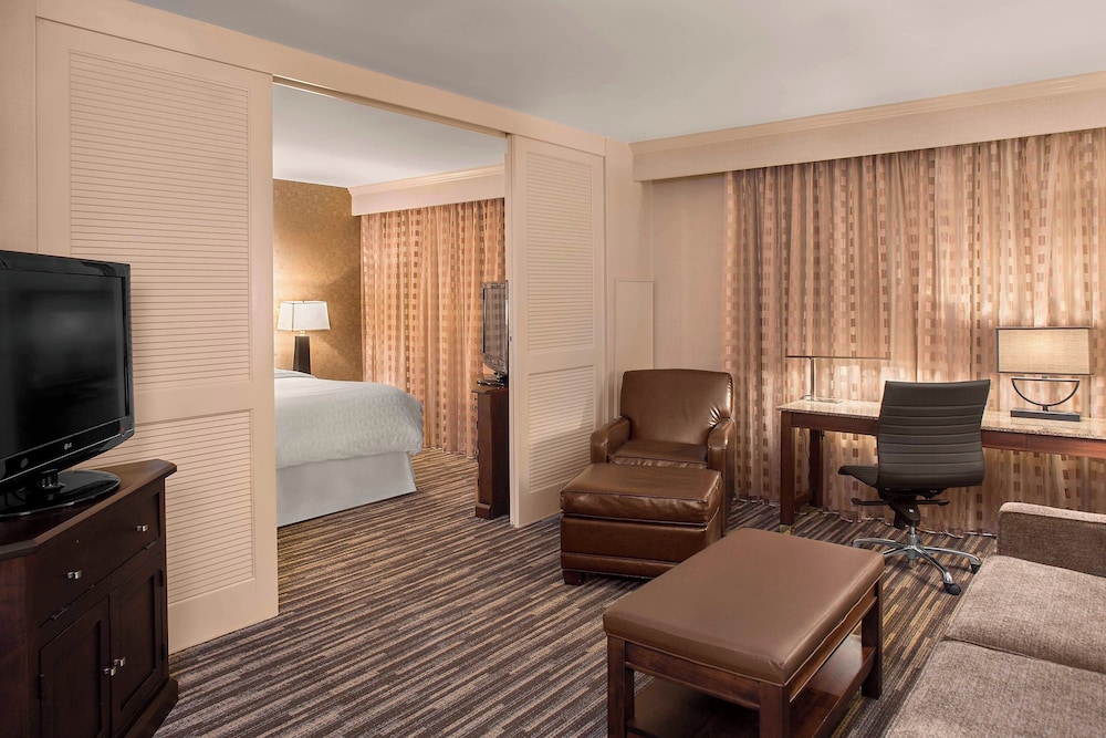 Sheraton Suites Akron Cuyahoga Falls - photo 6