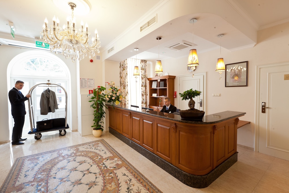 Hotel Willa Hueta — Kielce — photo 3