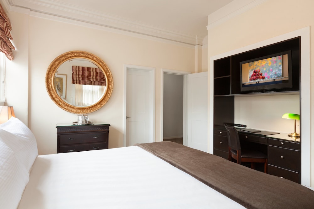 Executive Hotel Vintage Court - photo 8