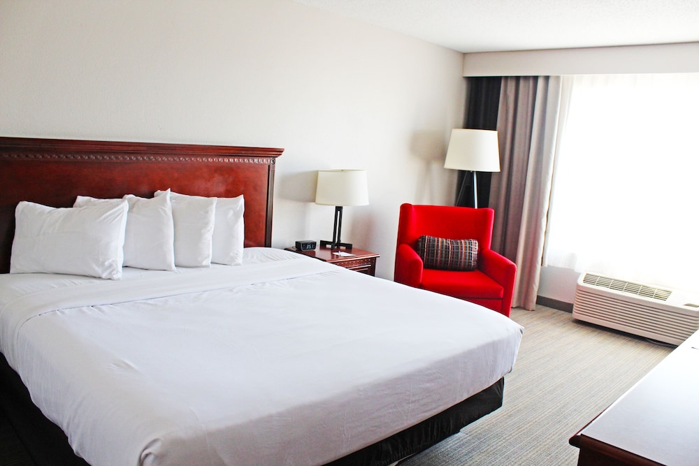Country Inn & Suites by Radisson Marinette WI - photo 9