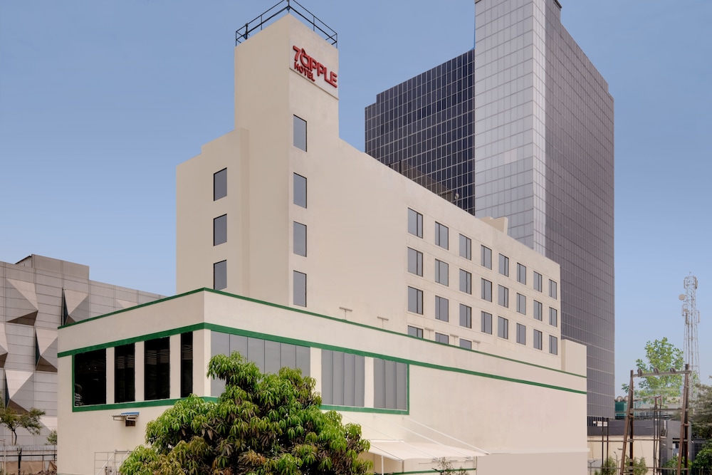 7 Apple Hotel Mahape Navi Mumbai in Navi Mumbai, India