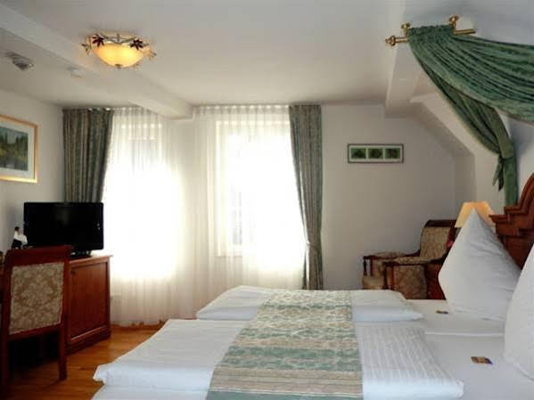 Hotel Rathausglöckel — Baden-Baden — photo 5