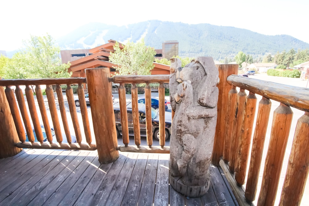 Multi Resorts at Jackson Pines a VRI resort VR in Jackson, United States