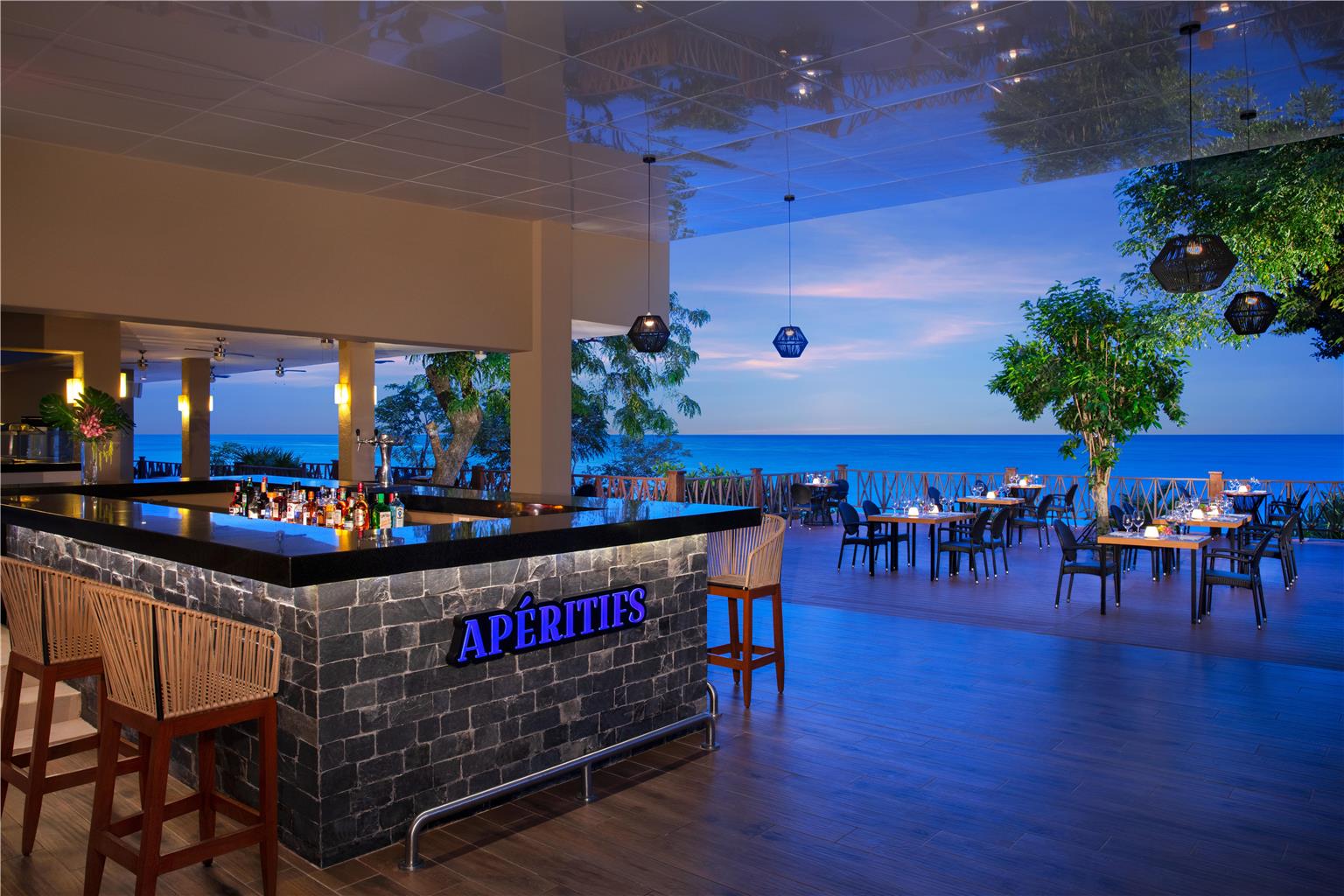 Bar/Lounge