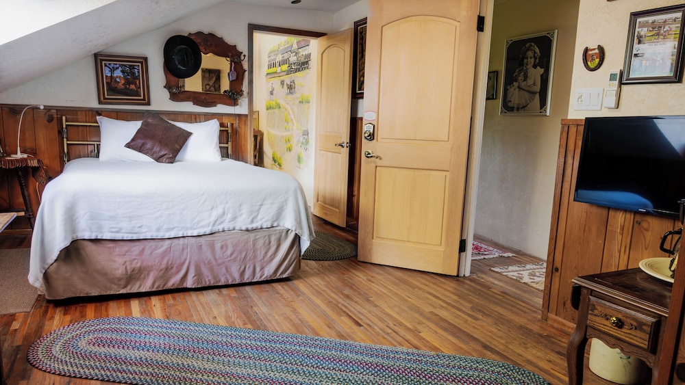 Red Horse Bed and Breakfast - photo 7