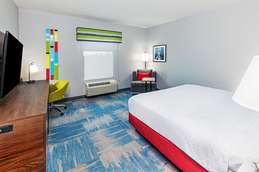 Hampton Inn & Suites Houston Heights I 10 - photo 23